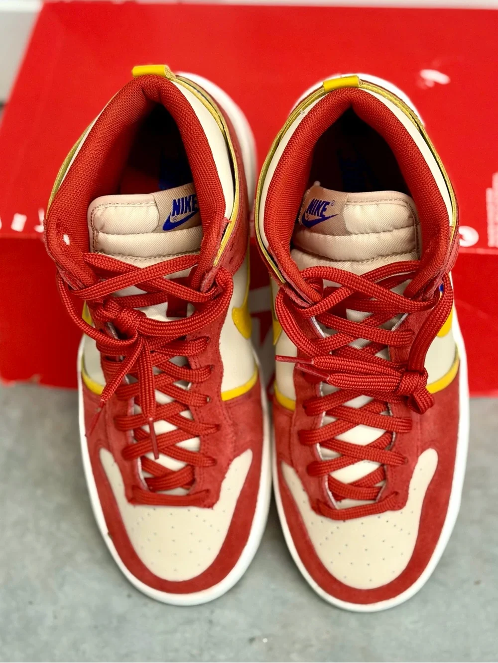 NIKE DUNK HIGH UP SNEAKERS SHOES WOMEN 9.5